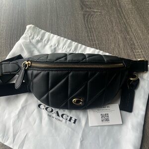 Coach Quilted Essential belt bag in black